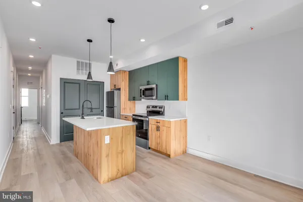 $1,400 | 1223 West Lehigh Avenue, Unit B, Philadelphia, PA 19133