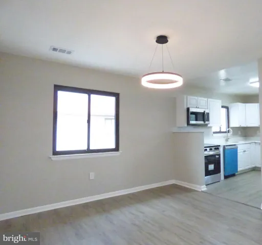 $299,500 | 8420 Huerta Court, Unit 162, Alexandria, VA 22309