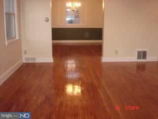 821 Laurel Road Yeadon, PA 19050 - Photo 2 of 6 Gallery Image 2