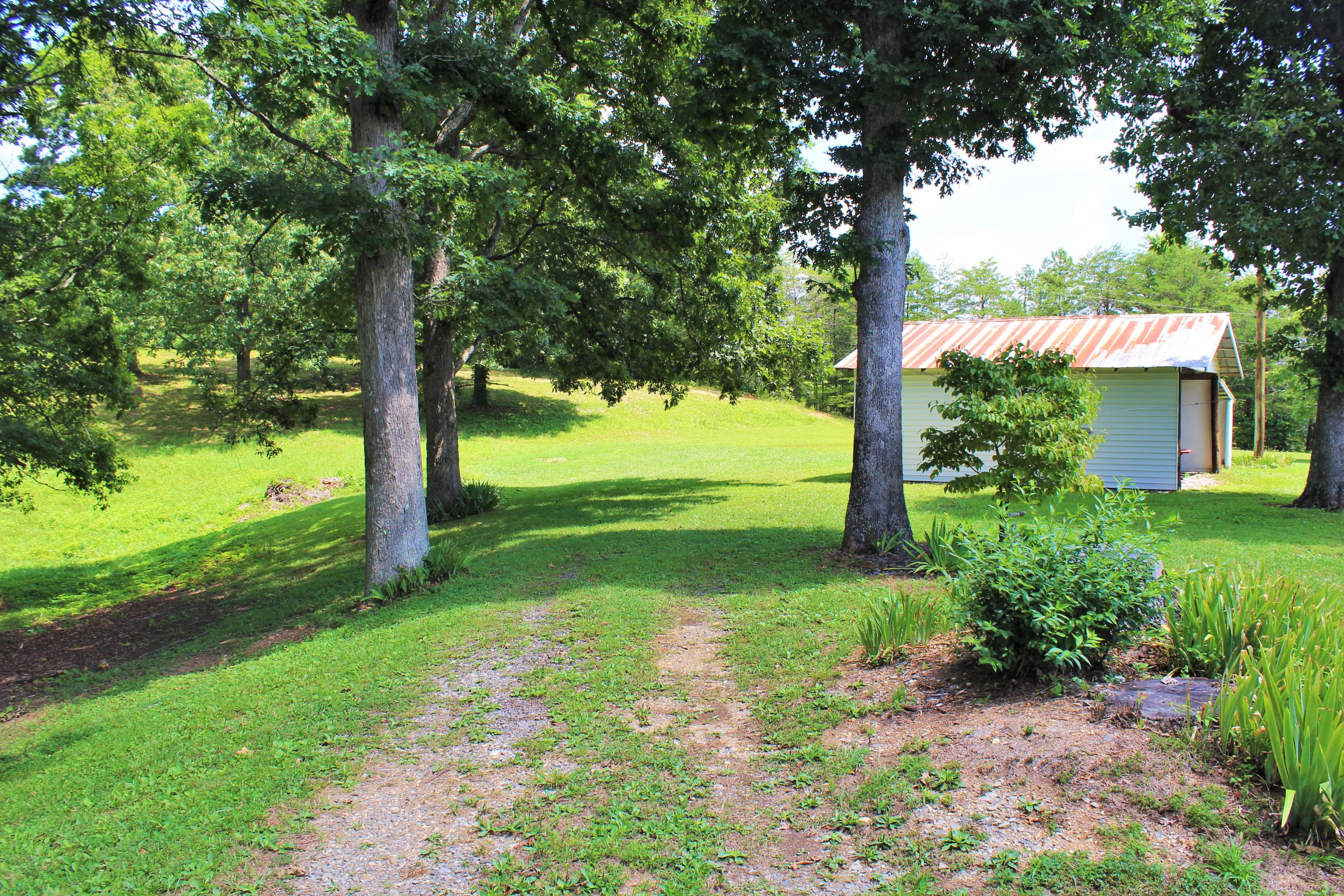 715 Hubbs Grove Road Maynardville, TN 37807 - Photo 38 of 40 IMG_4491