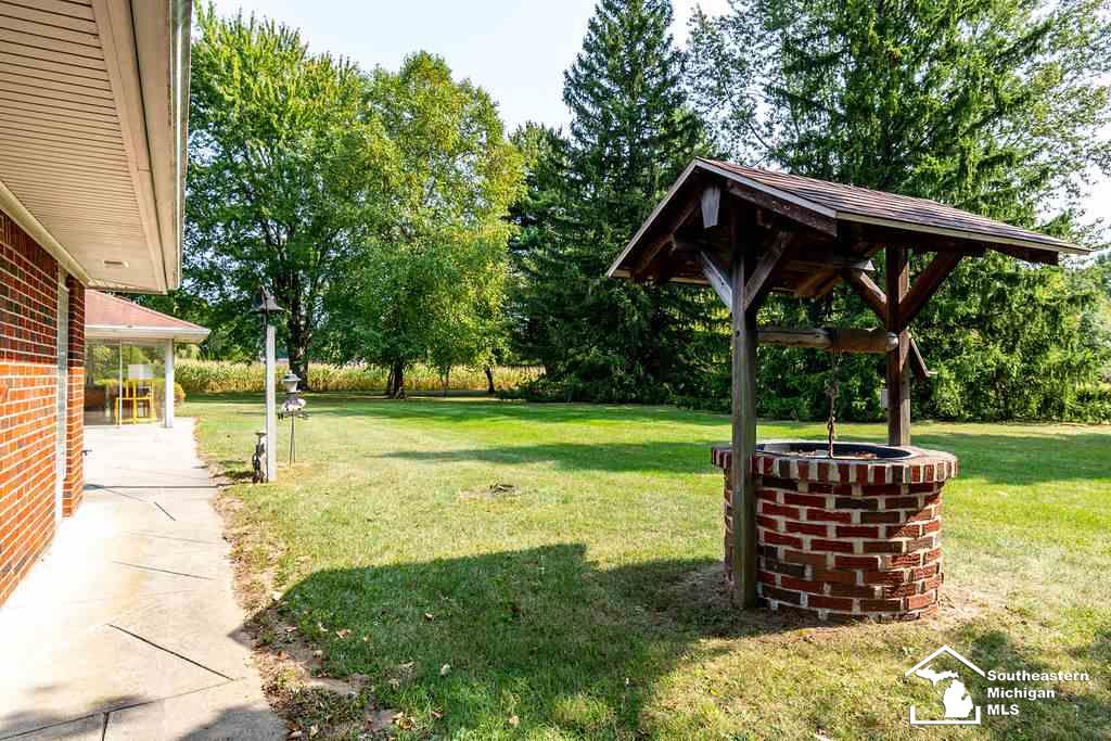 3403 West Erie Road Temperance, MI 48182 - Photo 37 of 42