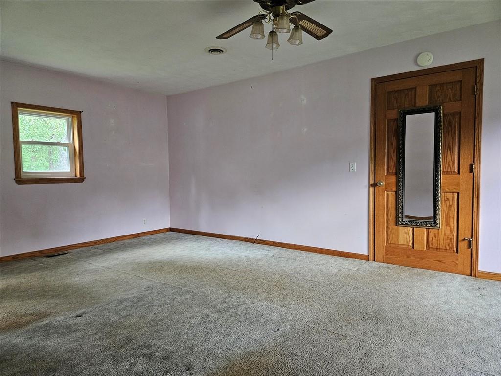 207 Calico Road West Sunbury, PA 16061 - Photo 14 of 37 Gallery Image 14