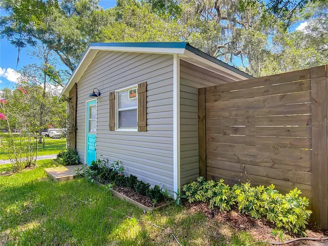 $464,900 | 8781 South Lakeshore Drive, Floral City, FL 34436