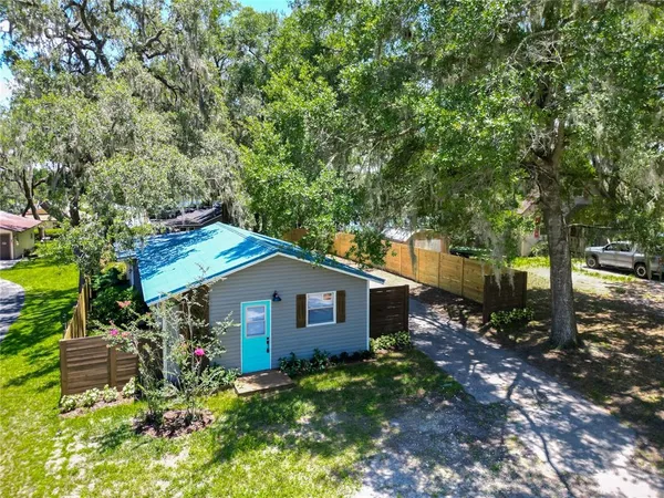 $460,000 | 8781 South Lakeshore Drive, Floral City, FL 34436