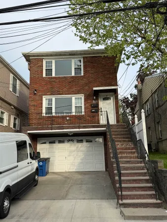 $3,000 | 6500 Columbia Avenue, Unit 2, North Bergen, NJ 07047