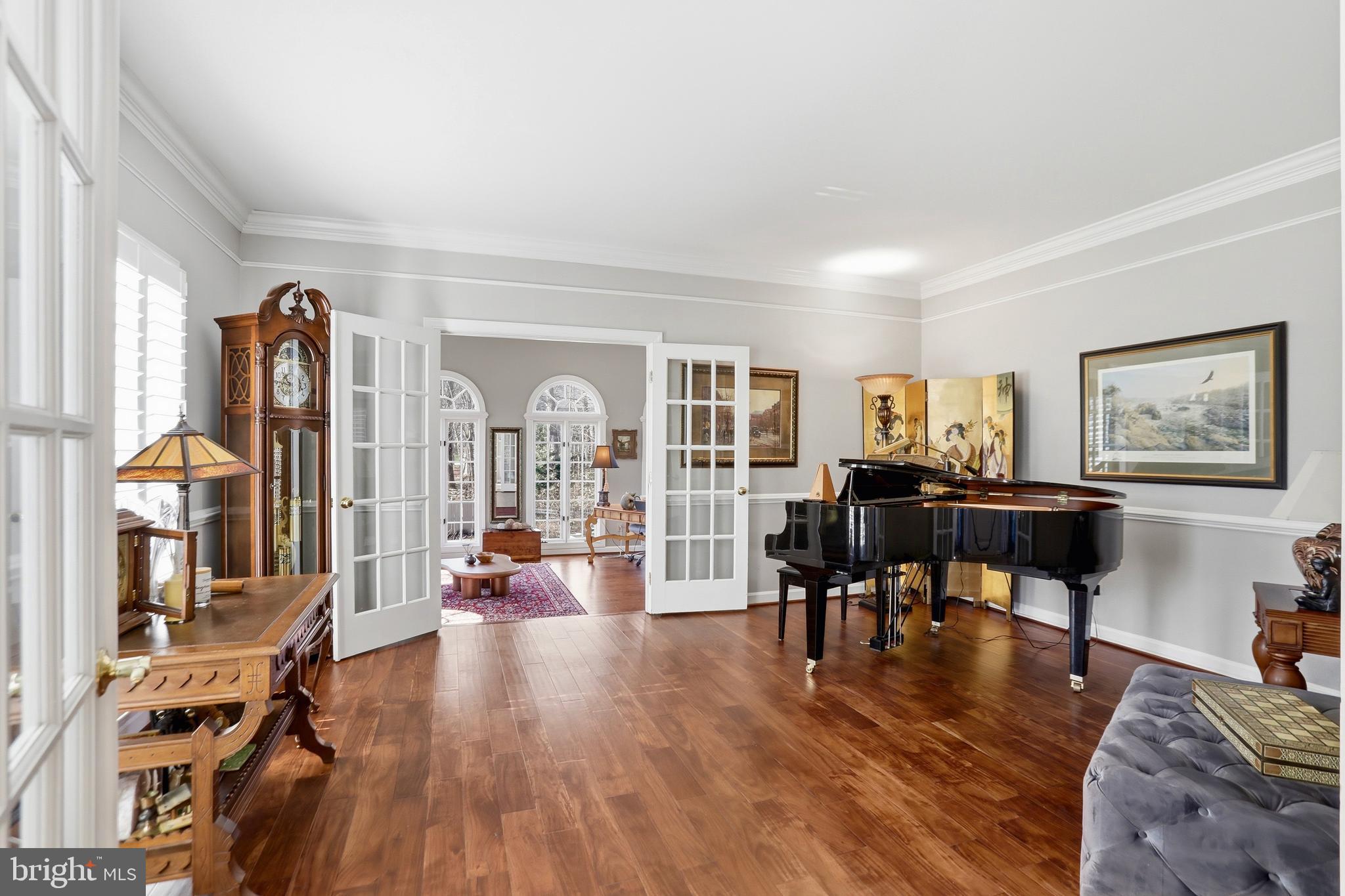 1235 Tottenham Court Reston, VA 20194 - Photo 13 of 53