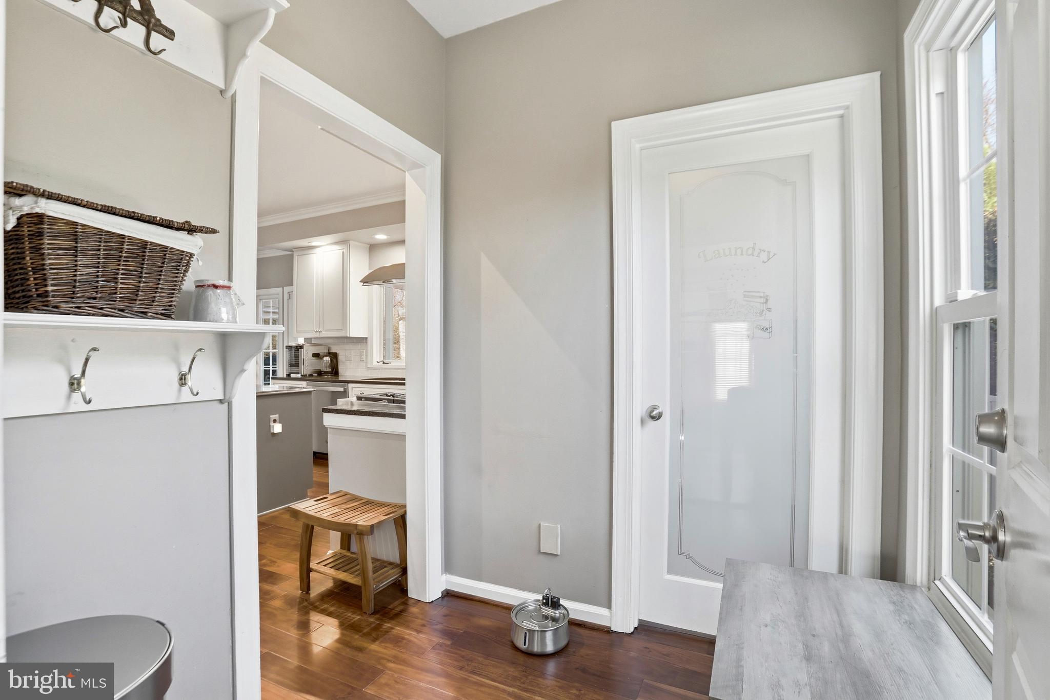 1235 Tottenham Court Reston, VA 20194 - Photo 17 of 53