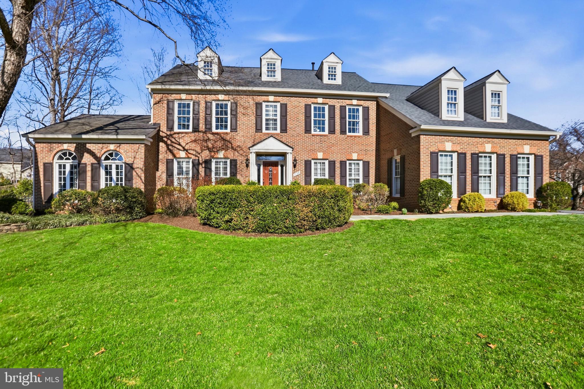 1235 Tottenham Court Reston, VA 20194 - Photo 2 of 53