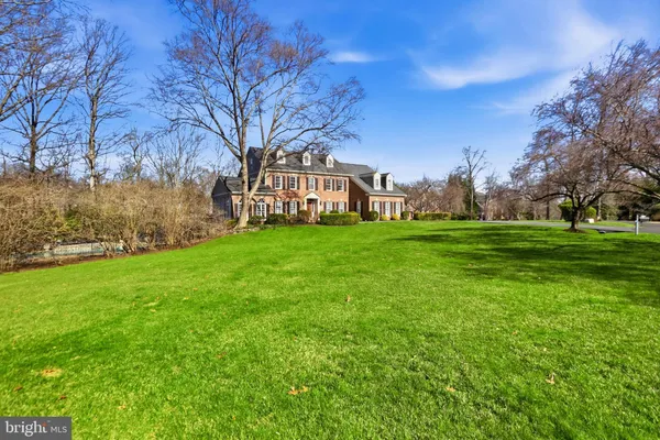 $1,999,999 | 1235 Tottenham Court, Reston, VA 20194