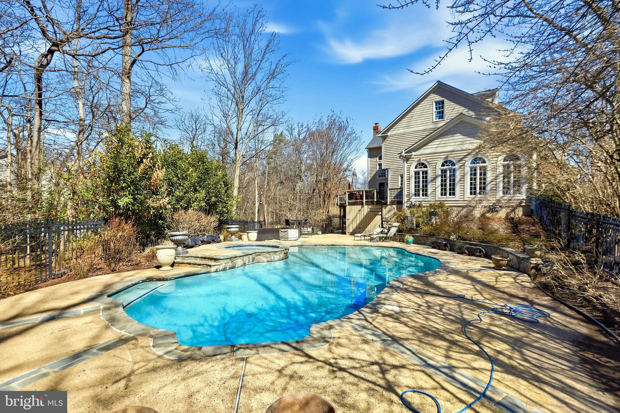 1235 Tottenham Court Reston, VA 20194 - Photo 46 of 53