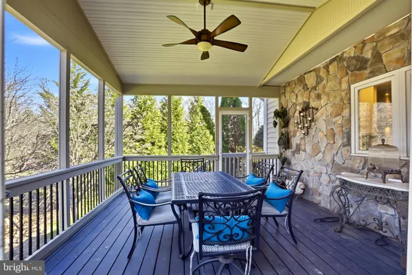 $1,999,999 | 1235 Tottenham Court, Reston, VA 20194