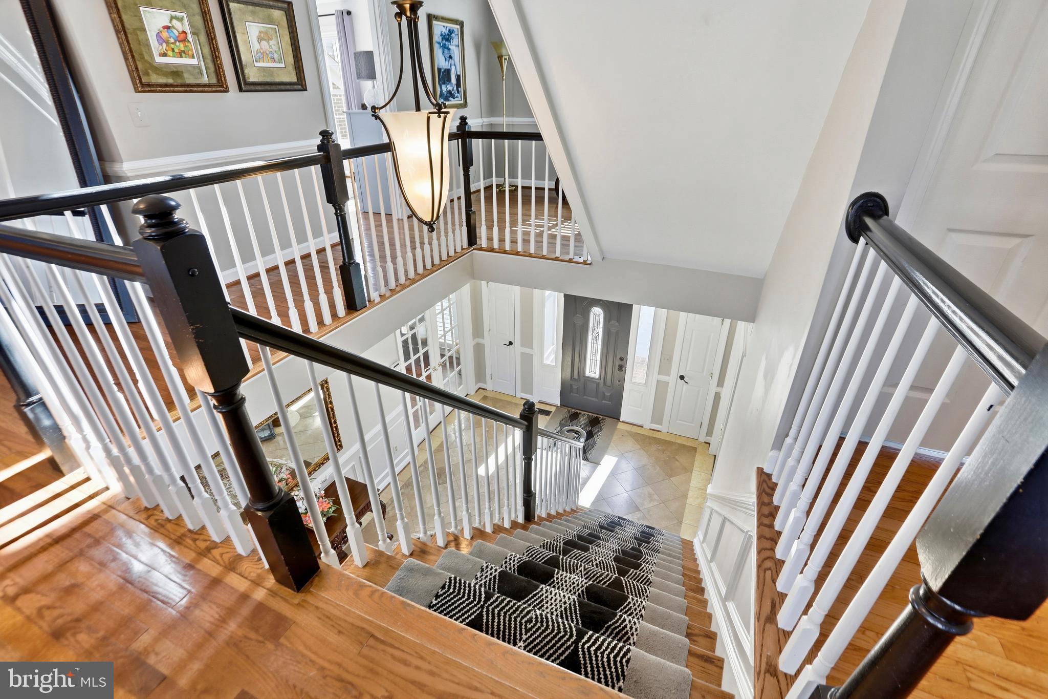1235 Tottenham Court Reston, VA 20194 - Photo 6 of 53