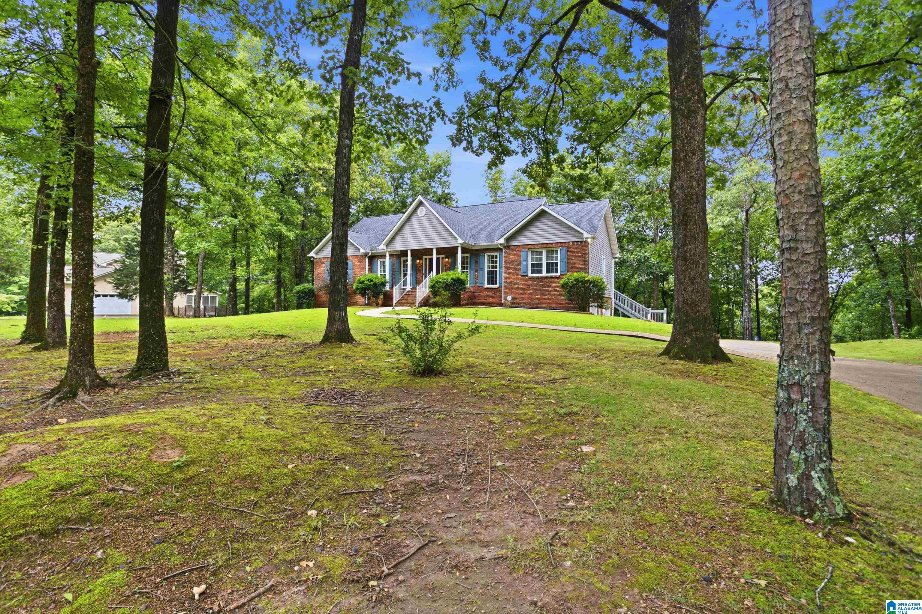 205 Chestnut Circle Alabaster, AL 35007 - Photo 40 of 46