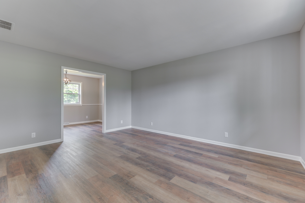 314 West Banta Road Indianapolis, IN 46217 - Photo 11 of 45