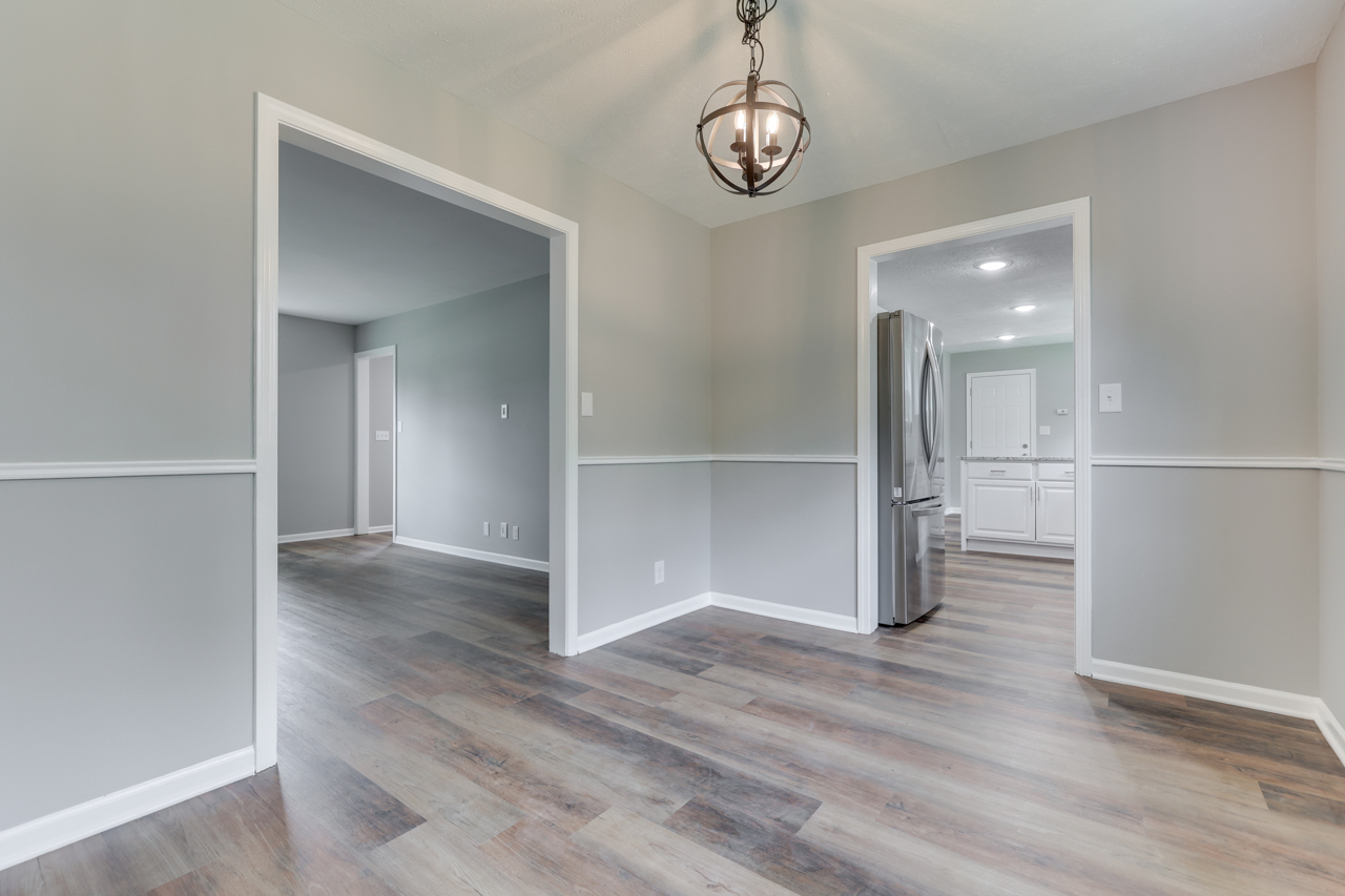 314 West Banta Road Indianapolis, IN 46217 - Photo 15 of 45