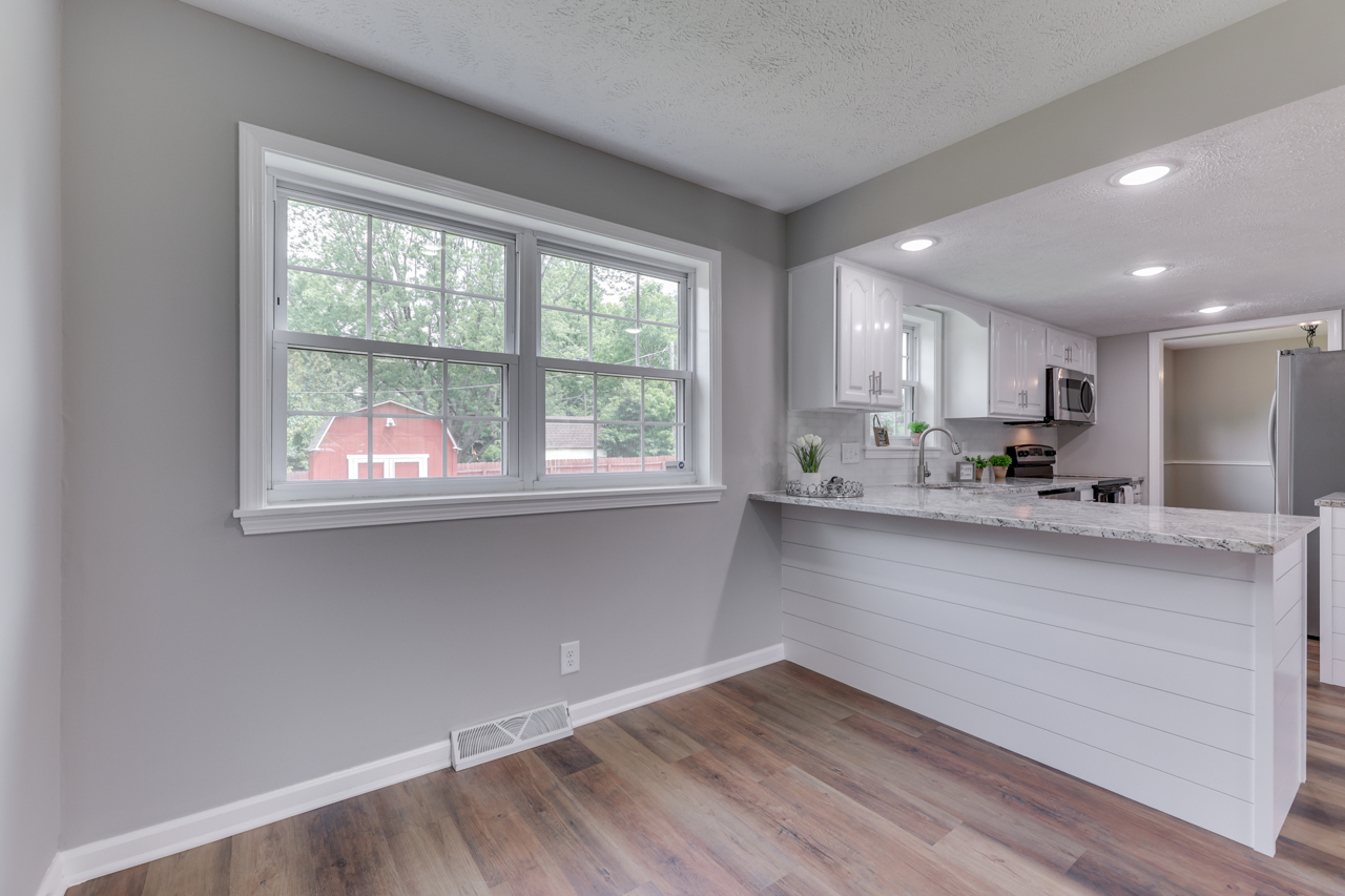 314 West Banta Road Indianapolis, IN 46217 - Photo 17 of 45