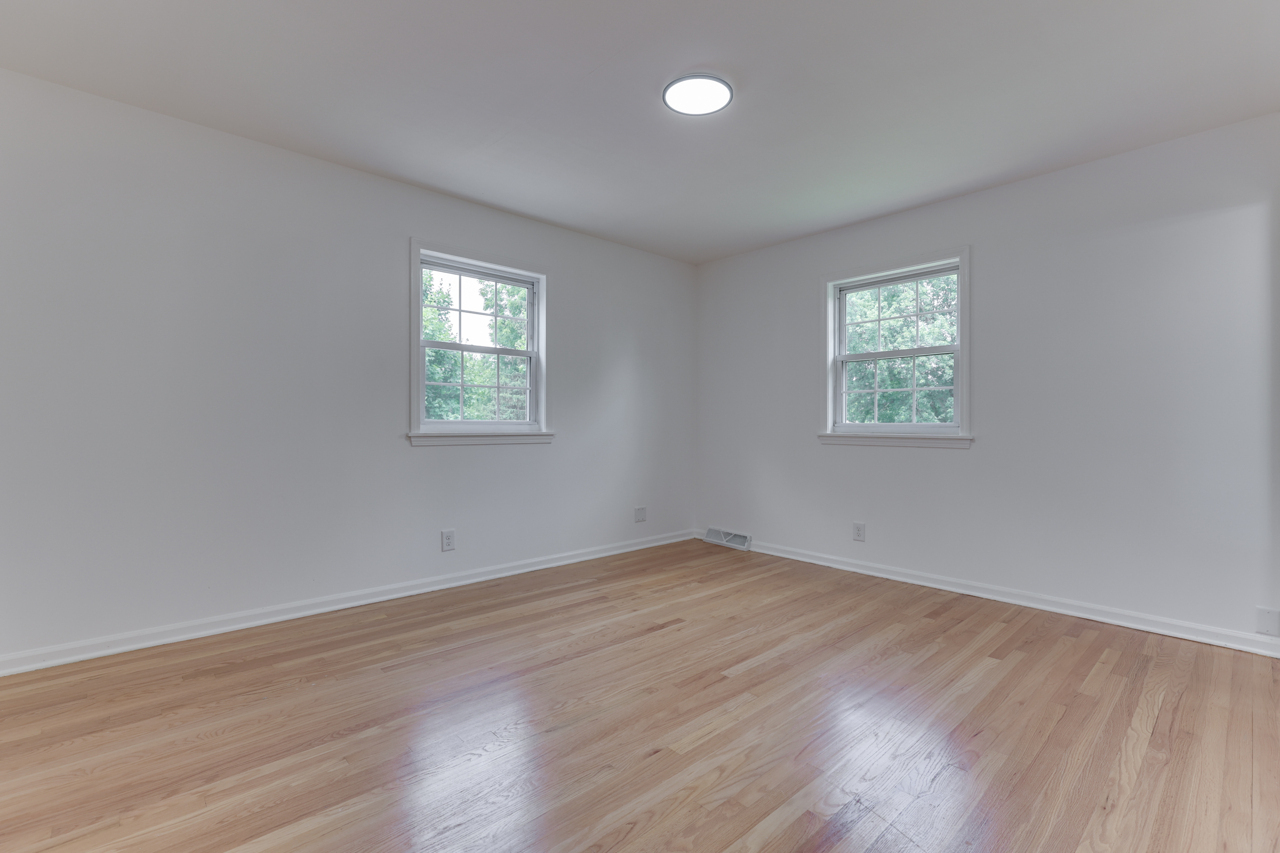 314 West Banta Road Indianapolis, IN 46217 - Photo 24 of 45