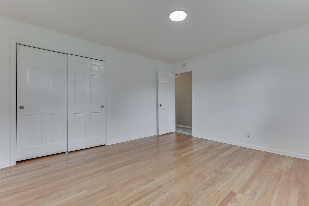 314 West Banta Road Indianapolis, IN 46217 - Photo 31 of 45