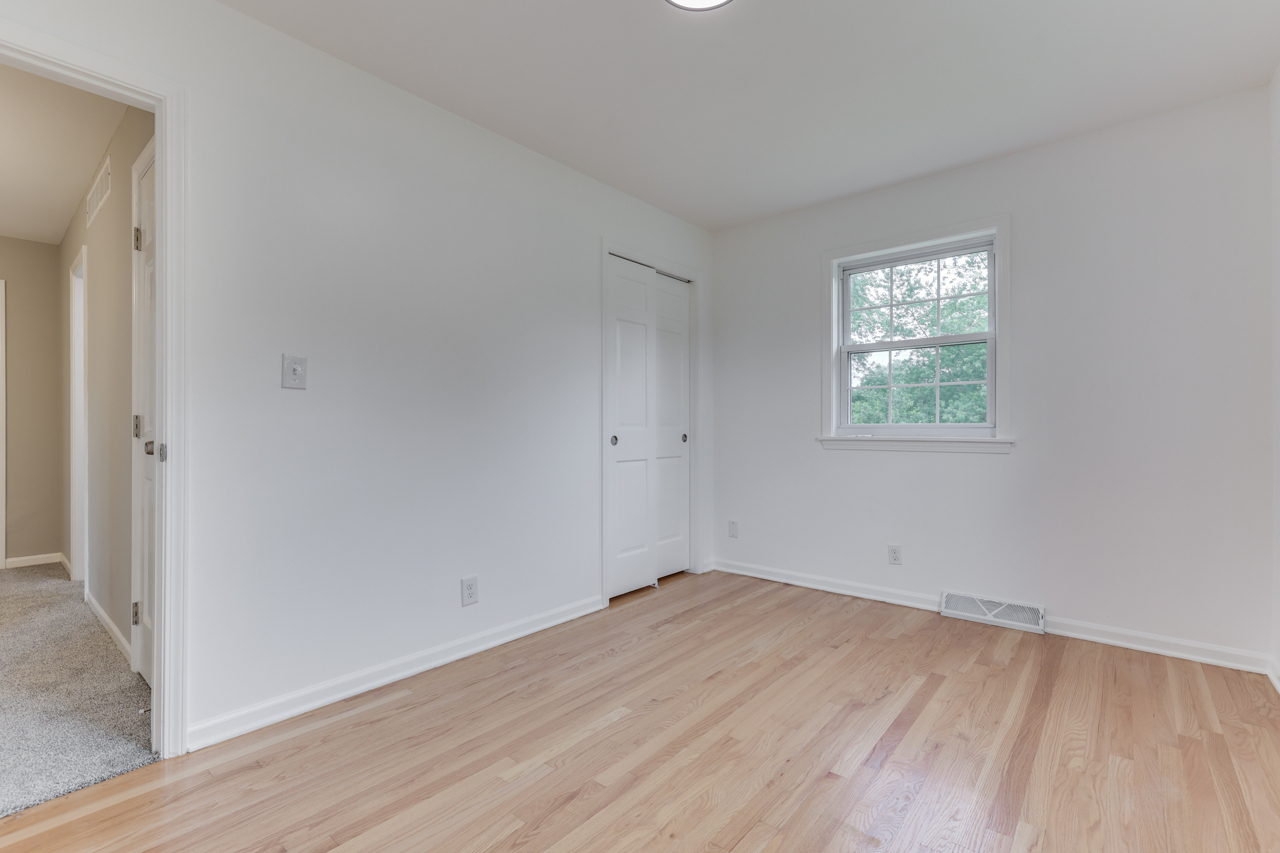 314 West Banta Road Indianapolis, IN 46217 - Photo 33 of 45