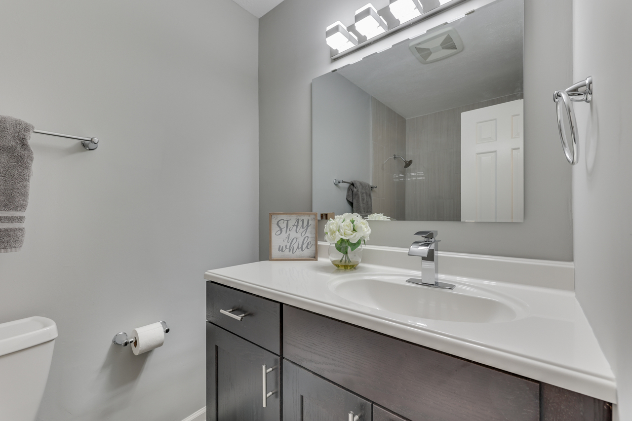 314 West Banta Road Indianapolis, IN 46217 - Photo 34 of 45