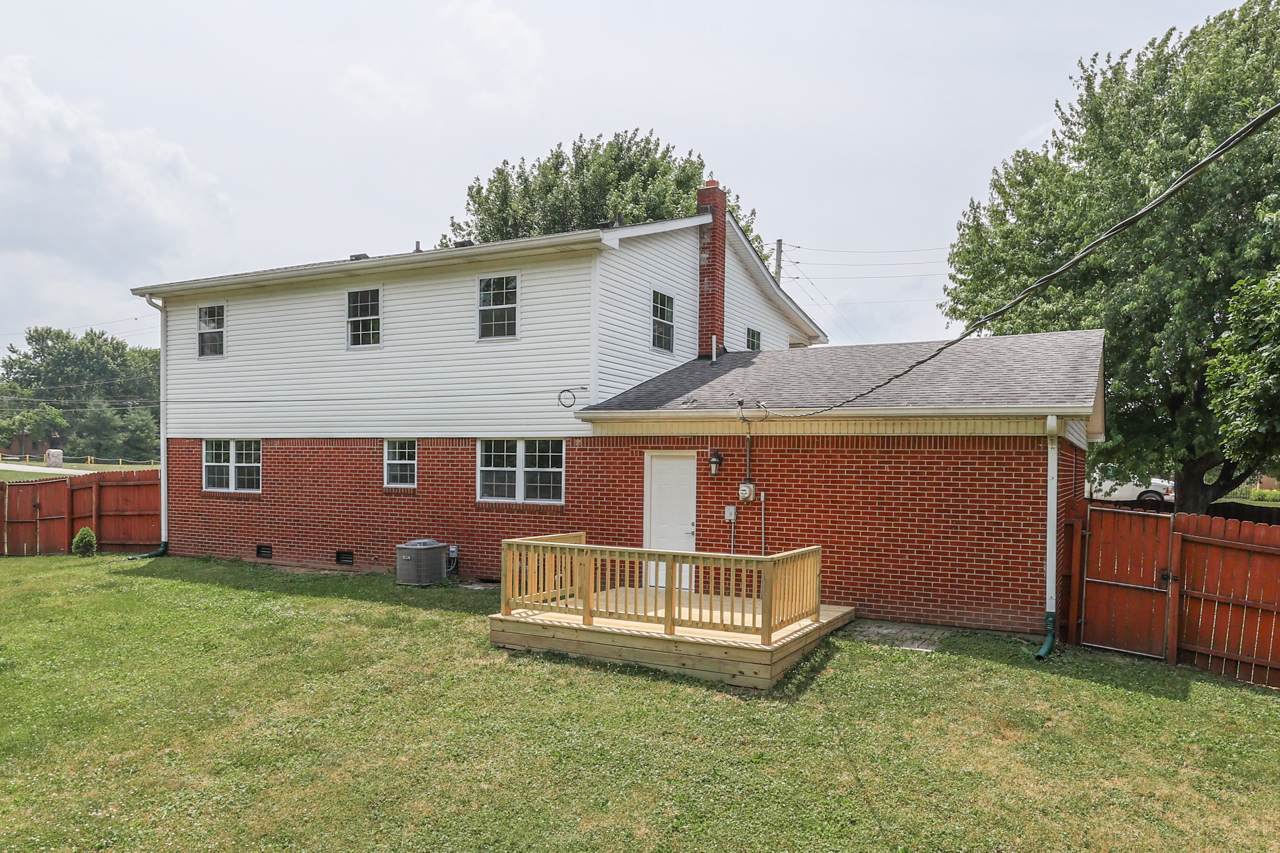 314 West Banta Road Indianapolis, IN 46217 - Photo 40 of 45