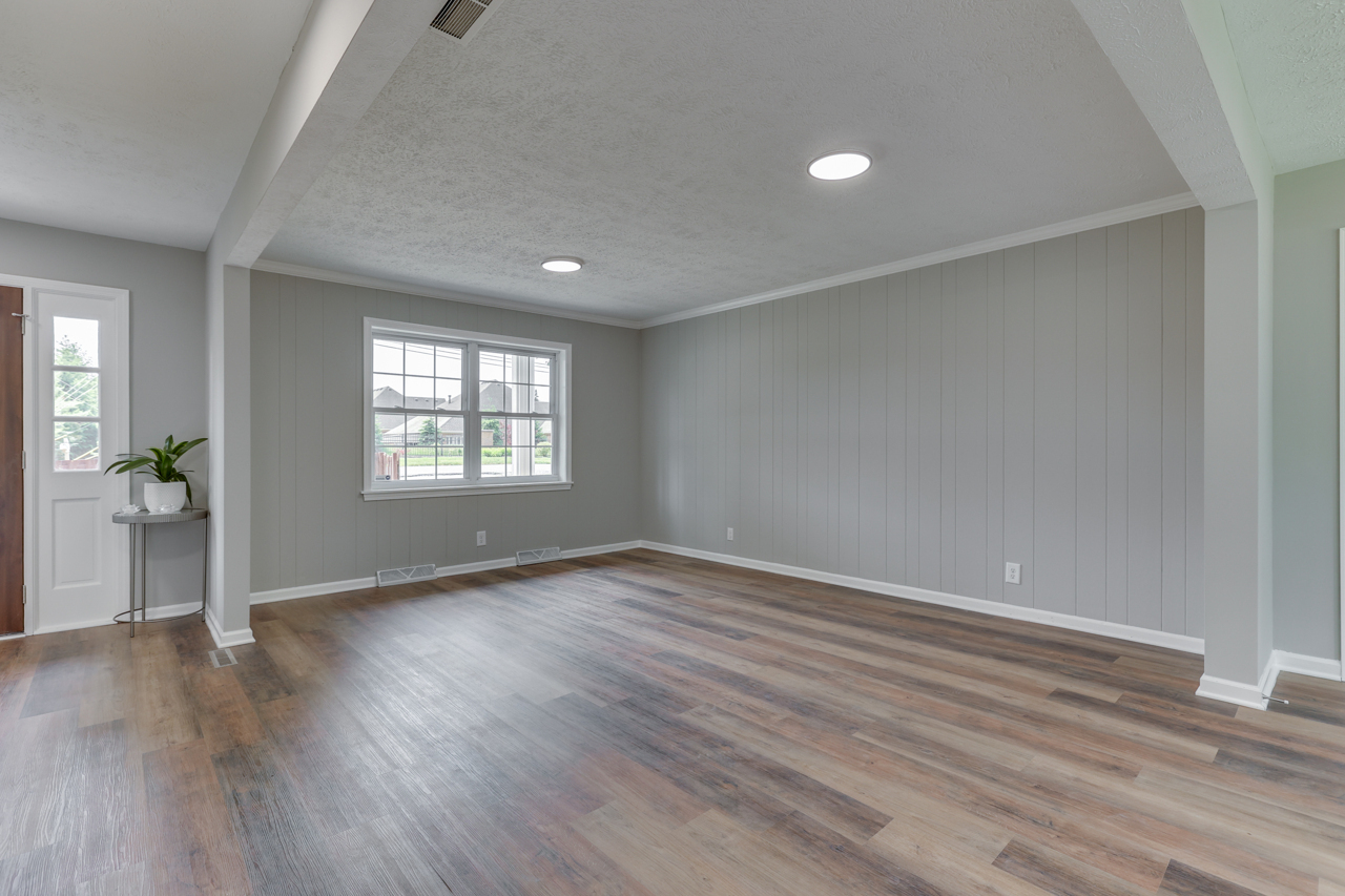 314 West Banta Road Indianapolis, IN 46217 - Photo 7 of 45