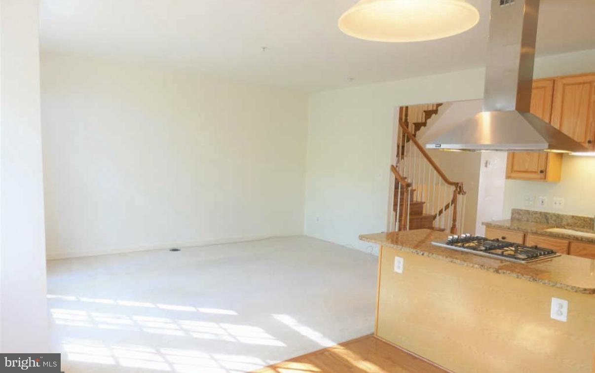 1847 Brenthill Court Vienna, VA 22182 - Photo 8 of 26