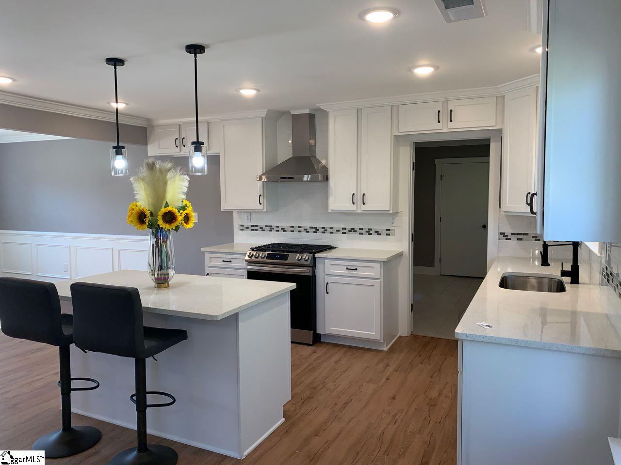 100 Del Norte Road Greenville, SC 29615 - Photo 4 of 14 Gallery Image 4