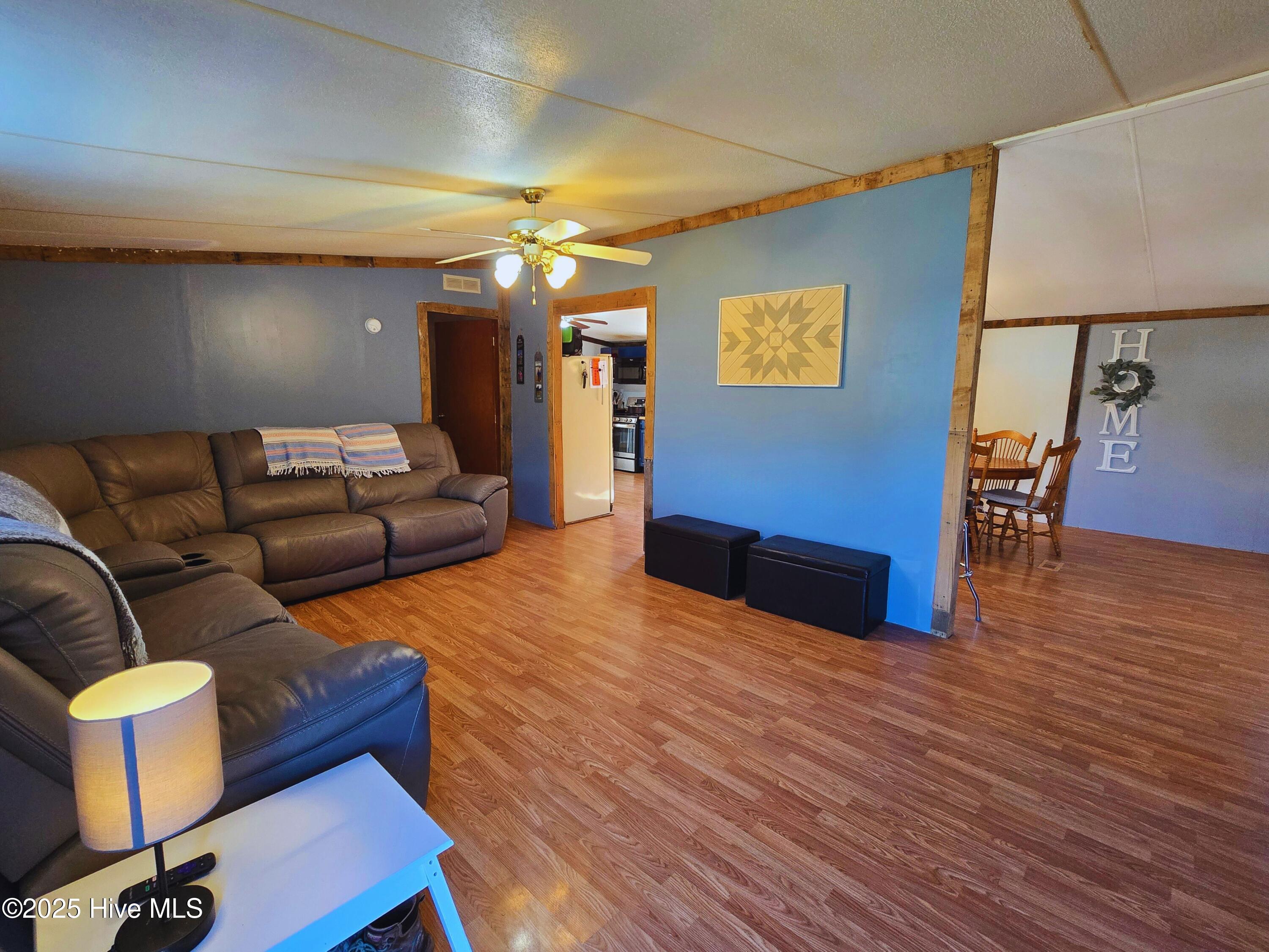 206 Clifton Ridge Pikeville, NC 27863 - Photo 3 of 15 3