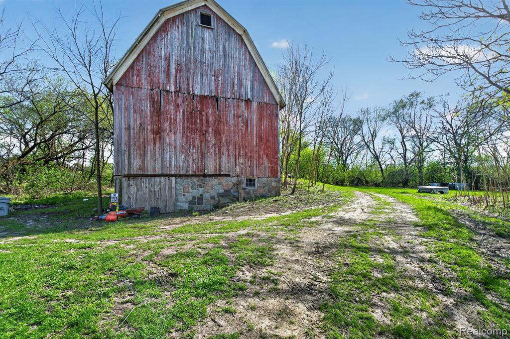 13278 9 Mile Road South Lyon, MI 48178 - Photo 35 of 56