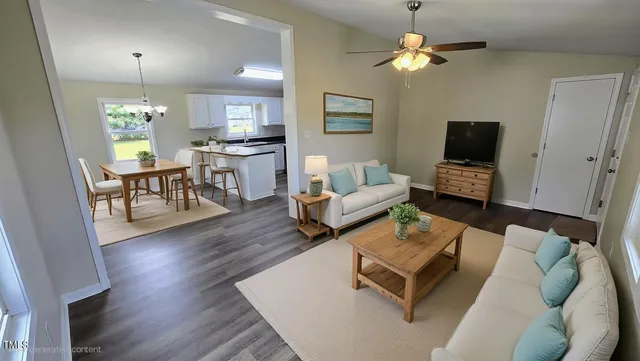 $207,000 | 403 South Market Street, Benson, NC 27504