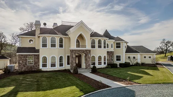 $1,099,000 | 14505 Blue Drake Lane, Prather, CA 93651
