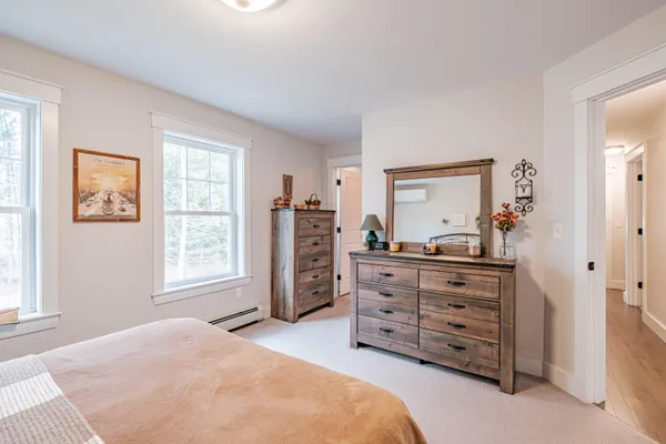 $799,900 | 4 Ladd Drive, Scarborough, ME 04074