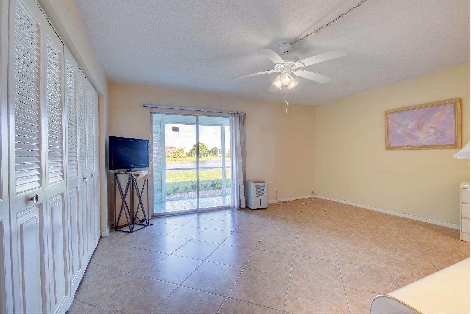 1049 Cornwall C, Unit 1049 Boca Raton, FL 33434 - Photo 13 of 21 13_virtuals1 (13)