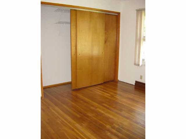 521 County Line Road Westerville, OH 43081 - Photo 6 of 9 Gallery Image 6