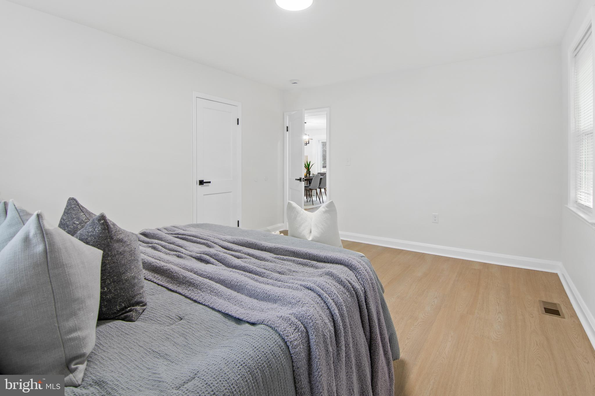 1727 Hilyard Road Baltimore, MD 21234 - Photo 18 of 41