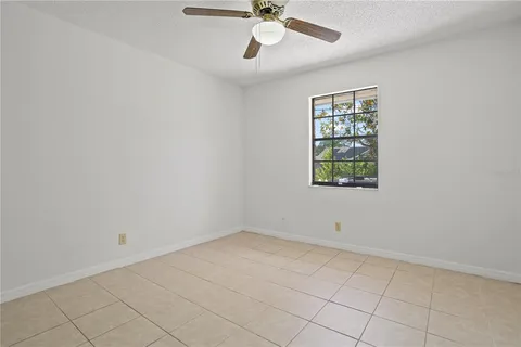$325,000 | 1949 Dupont Court, Deltona, FL 32725