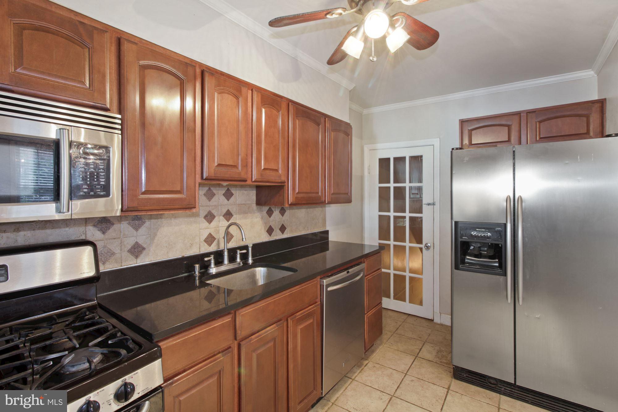 6012 Falkirk Road Baltimore, MD 21239 - Photo 20 of 30