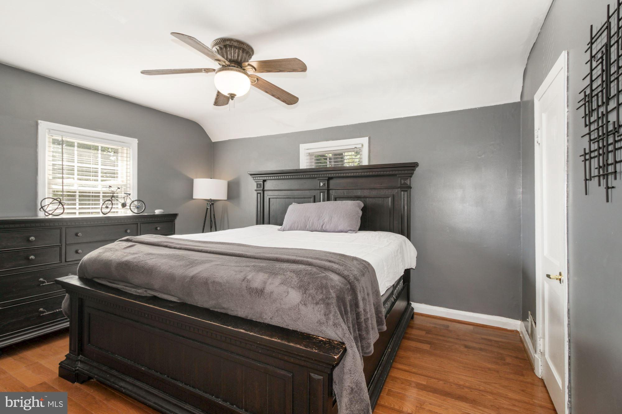6012 Falkirk Road Baltimore, MD 21239 - Photo 4 of 30