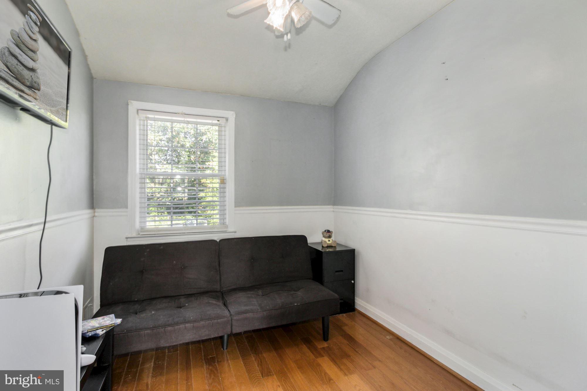 6012 Falkirk Road Baltimore, MD 21239 - Photo 8 of 30