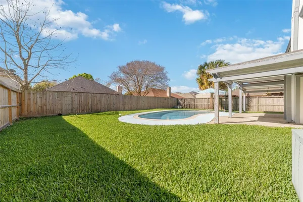 $350,000 | 1114 Bayou Bend Drive, Deer Park, TX 77536