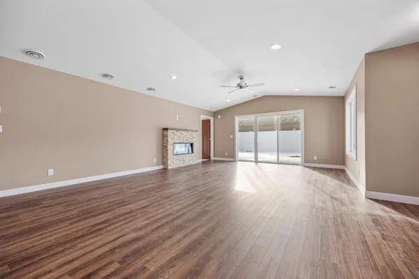 $457,900 | 2332 30th Avenue South, Fargo, ND 58103