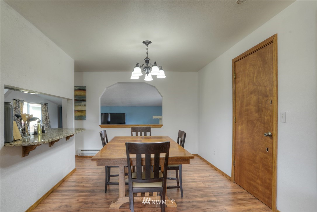 7010 Meridian Road Southeast Olympia, WA 98513 - Photo 12 of 40 Gallery Image 12