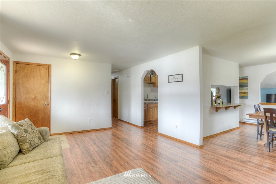 7010 Meridian Road Southeast Olympia, WA 98513 - Photo 9 of 40 Gallery Image 9