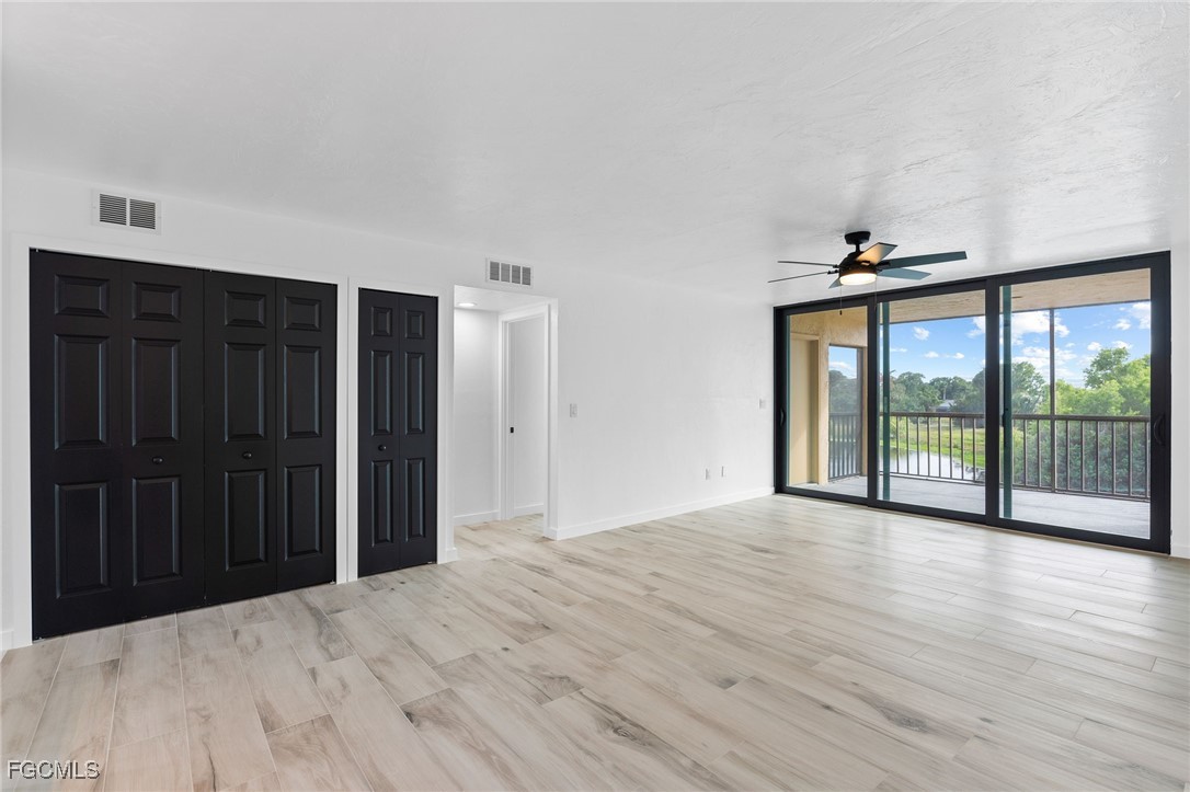 2067 West Lakeview Boulevard, Unit 8 North Fort Myers, FL 33903 - Photo 12 of 25