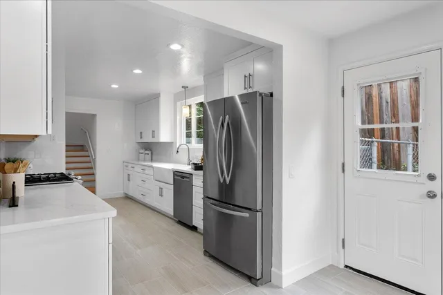 $1,988,888 | 726 Hillcrest Drive, Redwood City, CA 94062