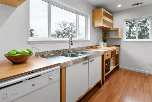 $1,988,888 | 726 Hillcrest Drive, Redwood City, CA 94062