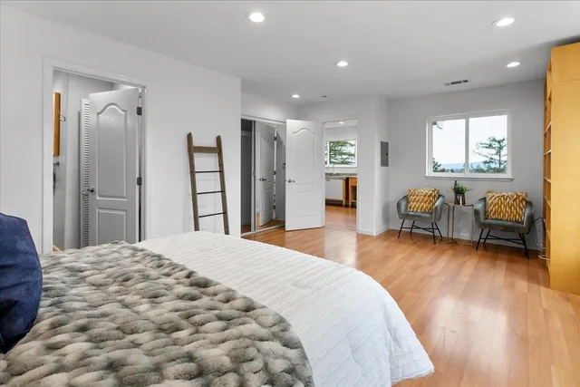 $1,988,888 | 726 Hillcrest Drive, Redwood City, CA 94062