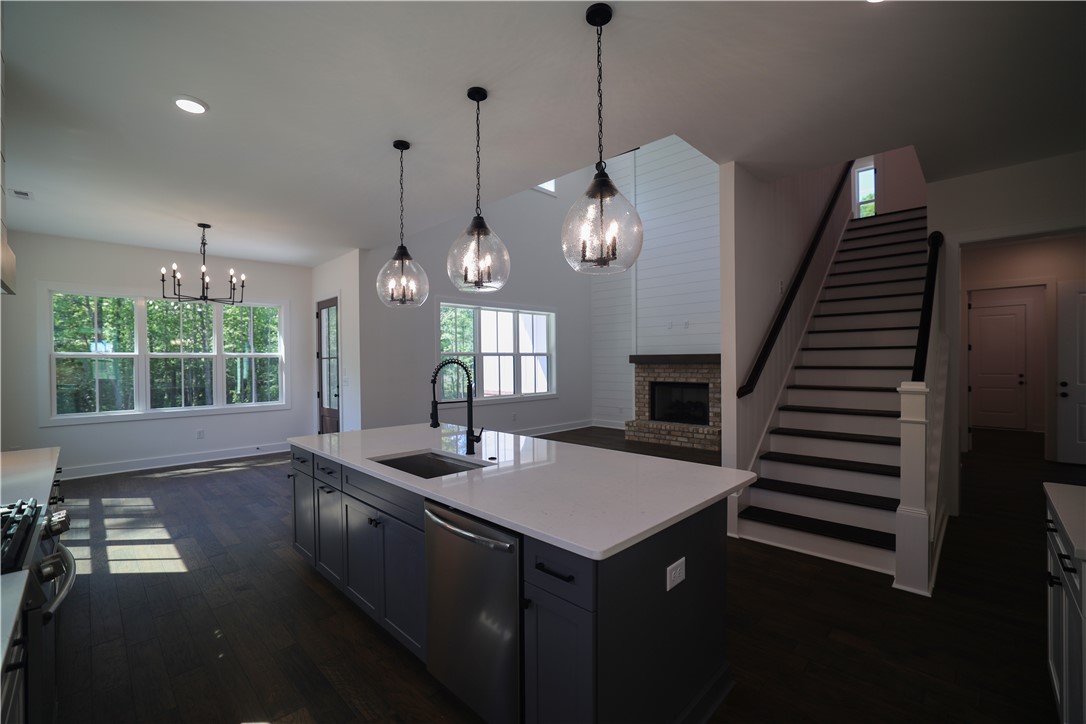 190 West Old Pendleton Road Central, SC 29630 - Photo 13 of 42