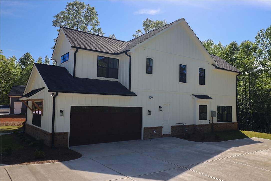 190 West Old Pendleton Road Central, SC 29630 - Photo 2 of 42